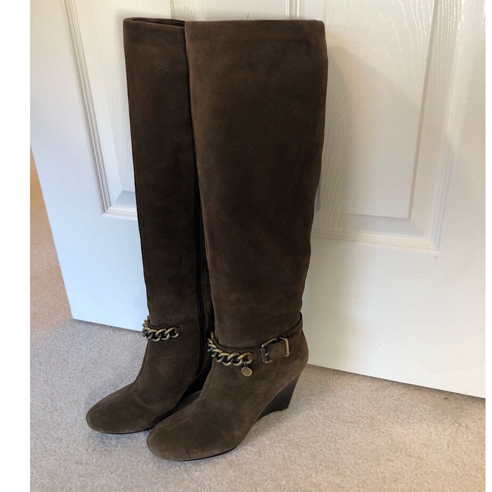 BCBG Brown Suede Leather Boots size 6.5